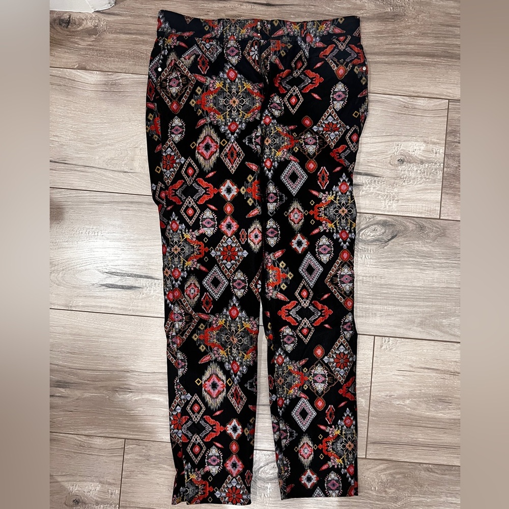 Zara Multicolor Geometric Patterned Pants